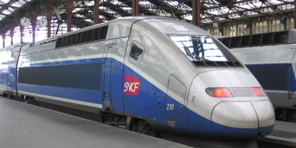 Un TGV Strasbourg-Paris déraille - Champagne FM